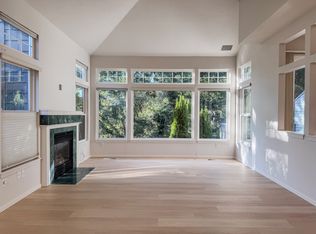 9819 NW Silver Ridge Loop, Portland, OR 97229