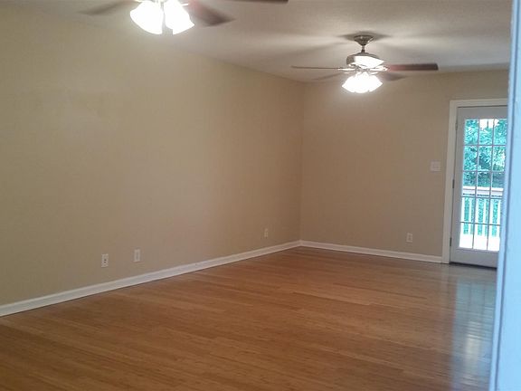 2nd image of 313 Marys Oak Dr