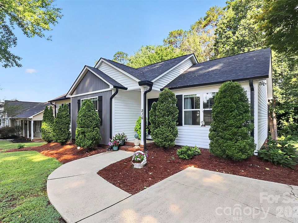 216 Hillside Ave SW, Concord, NC 28025 | Zillow