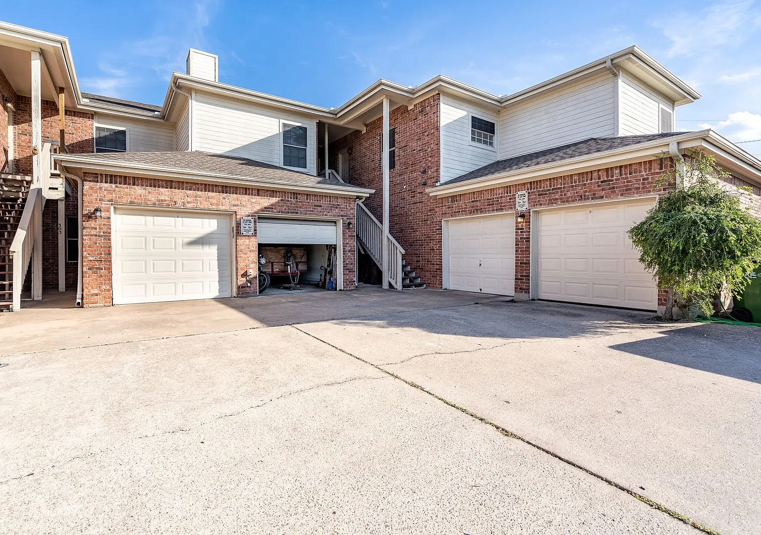 311 Rawhide Loop Round Rock, TX 78681 — Photo 1