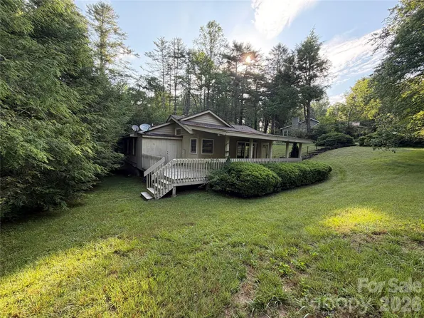 29 Crystal Spring Trl, Cashiers, NC 28717