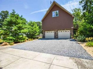 33 Vella La Vella Ln, Egg Harbor Township, NJ 08234