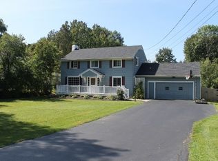 23 Lyndon Rd, Fayetteville, NY 13066