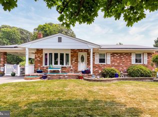 219 Oak Dr, Pasadena, MD