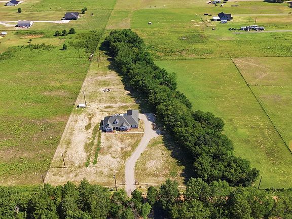 4th image of 8520 County Road 3614