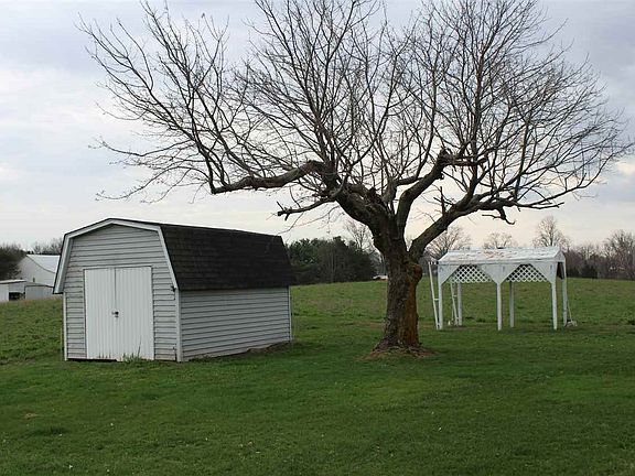 3rd image of 11113 E County Road 1100 N