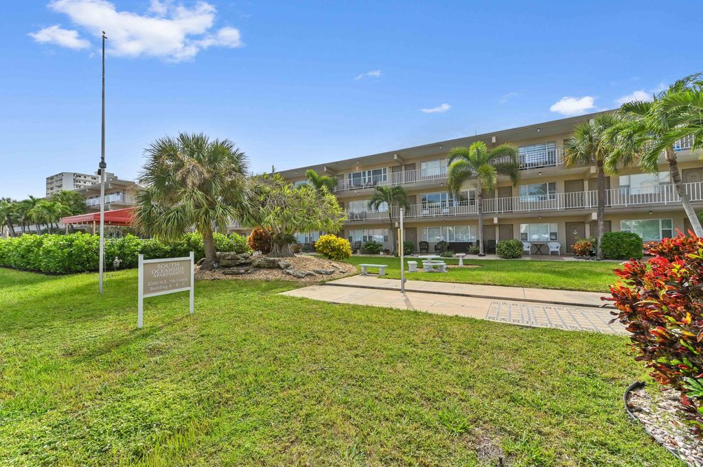 3200 NE 7th Court #205b, Pompano Beach