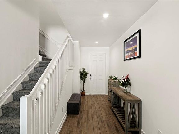 2nd image of 7598 Rockefeller DR