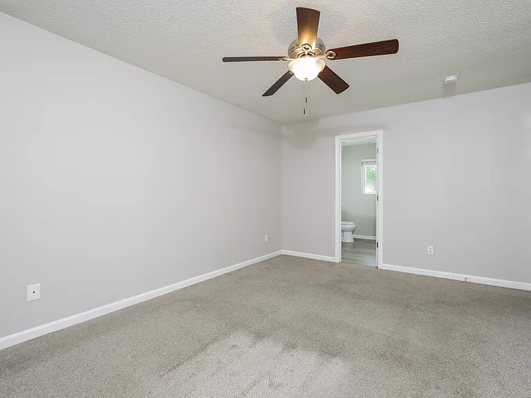 70 Brookhaven Dr — Photo 9