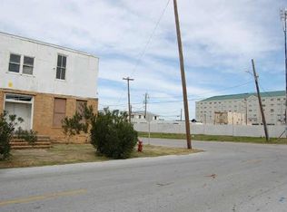 2015 24th St, Galveston, TX 77550