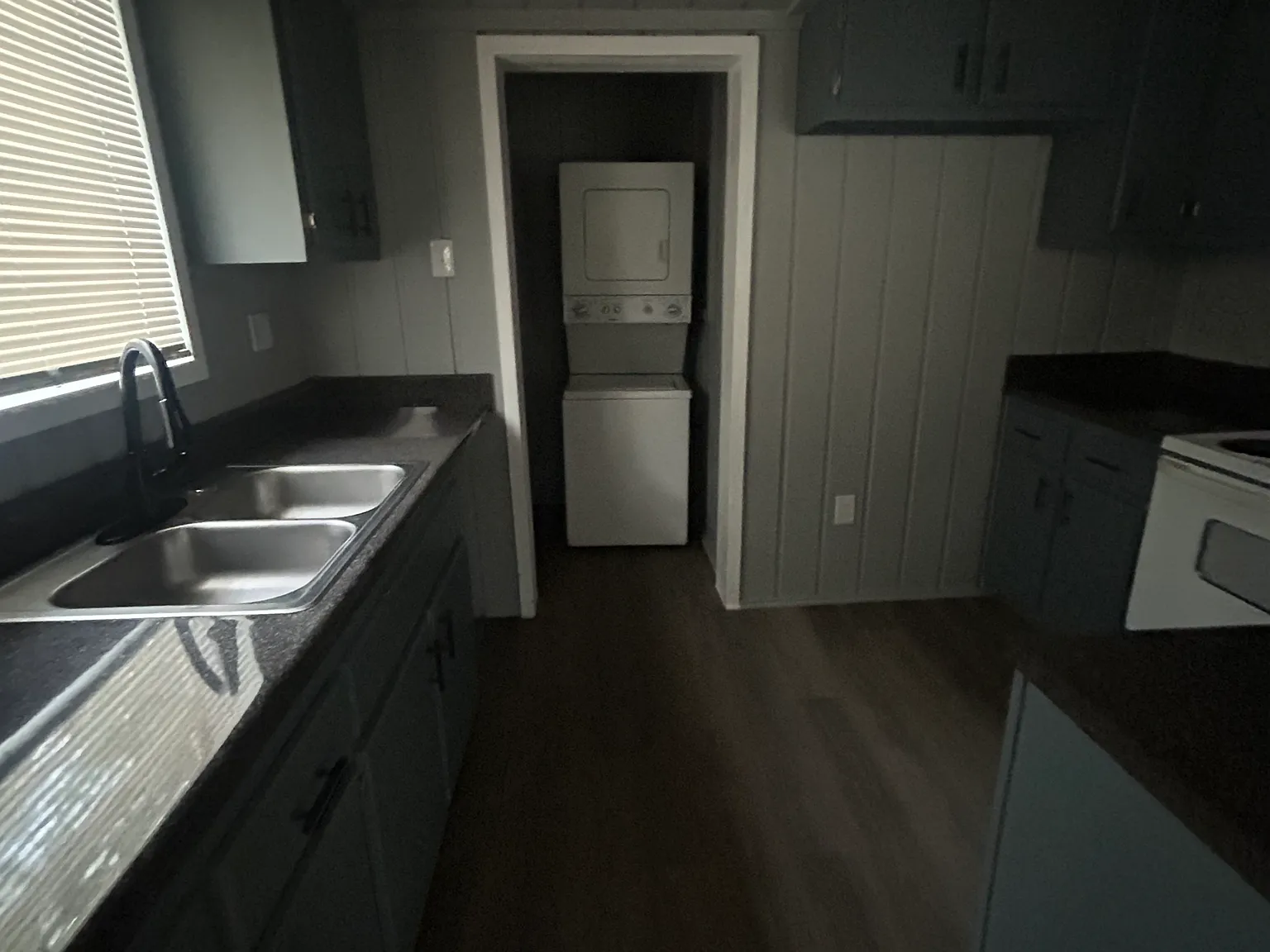 2 bed, $1,050 — Photo 3