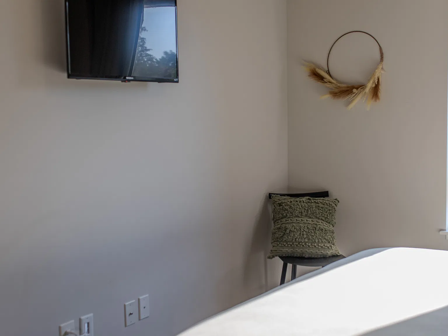 2 bed, $2,000 — Photo 1