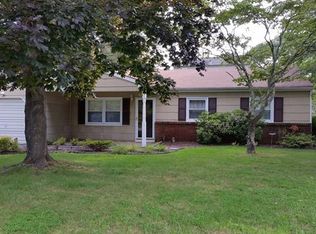 2 Seminole Dr, Little Egg Harbor, NJ 08087