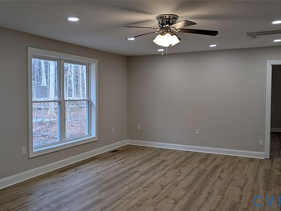 4th image of 19201 Genito Rd