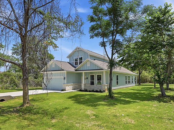 4th image of 26652 White Pine Dr