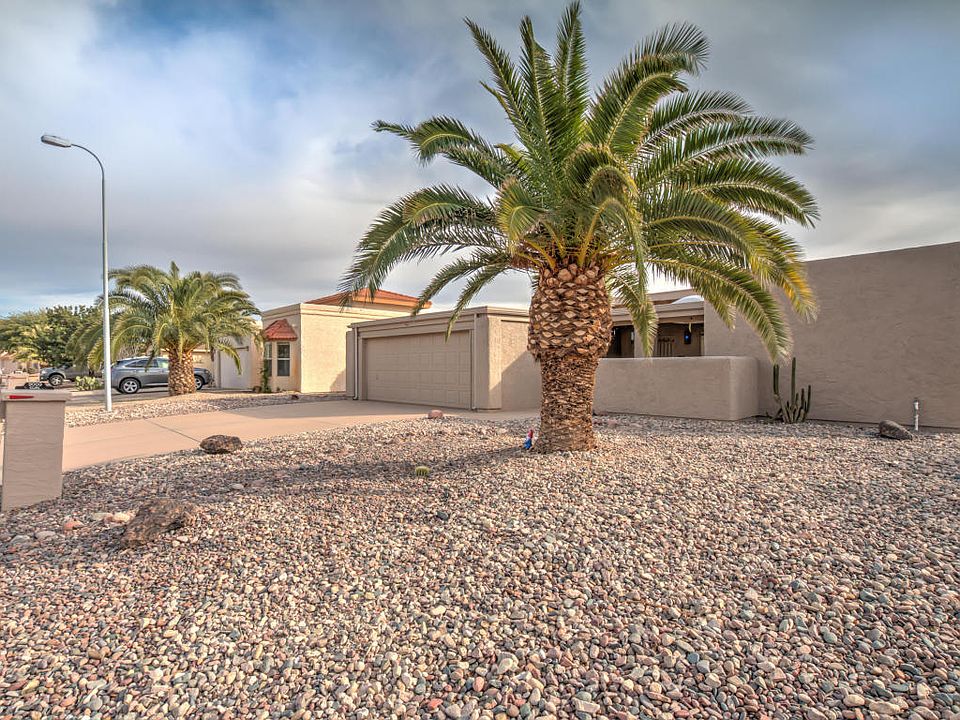 1st image of 9009 E Palmer Dr