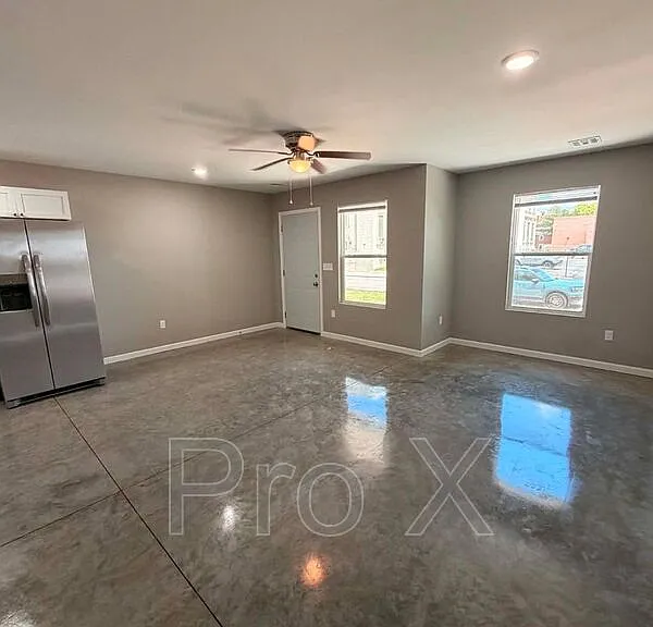 514 S Byers Ave #516 — Photo 3