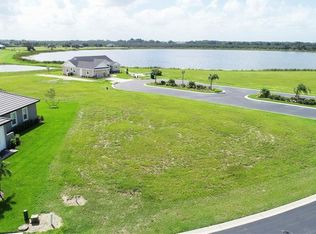 470 Waterfern Trail Dr, Auburndale, FL 33823