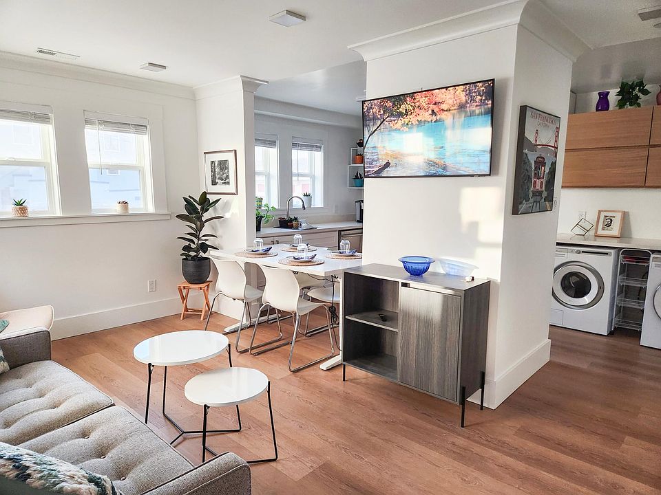 Through living to kitchen from entry