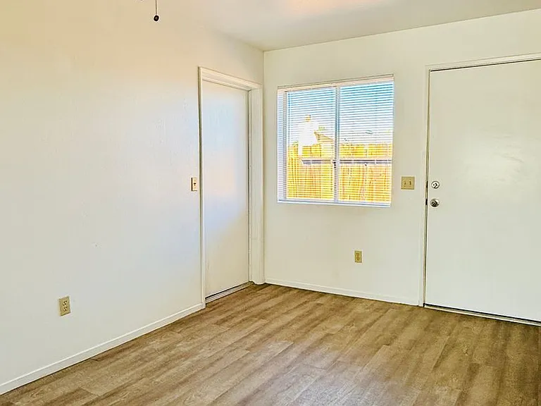 Gateway Villa — Photo 36
