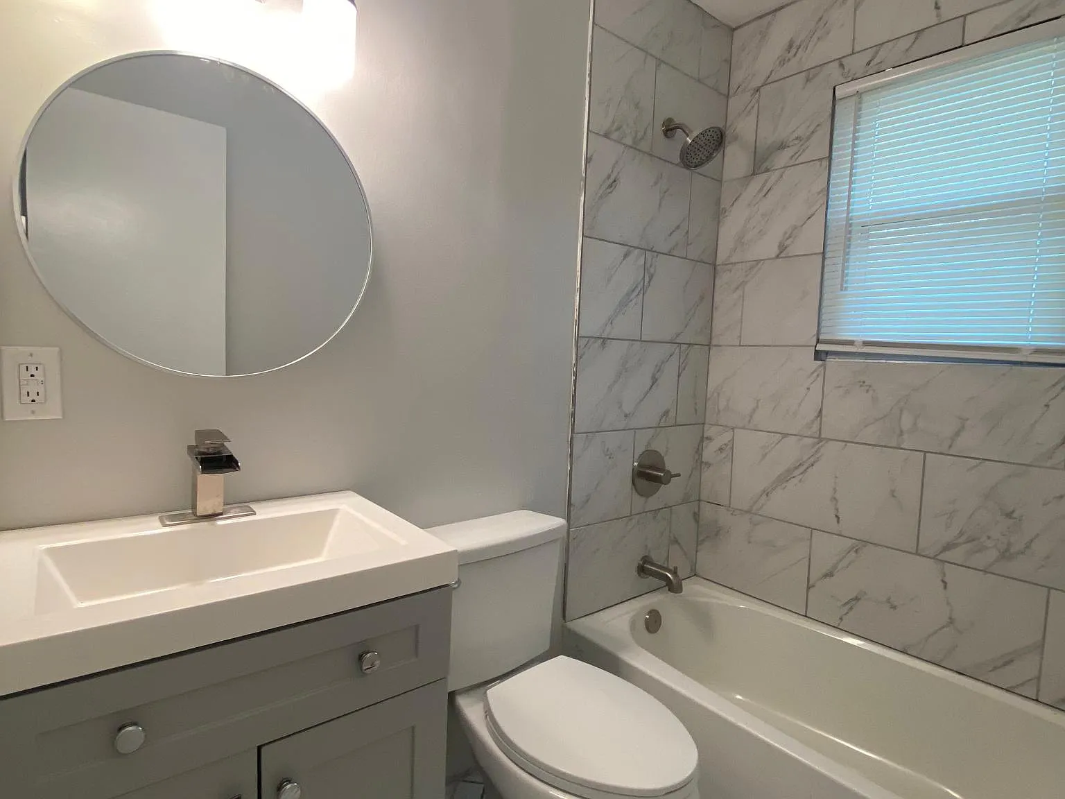 1825 Ego Dr — Photo 3