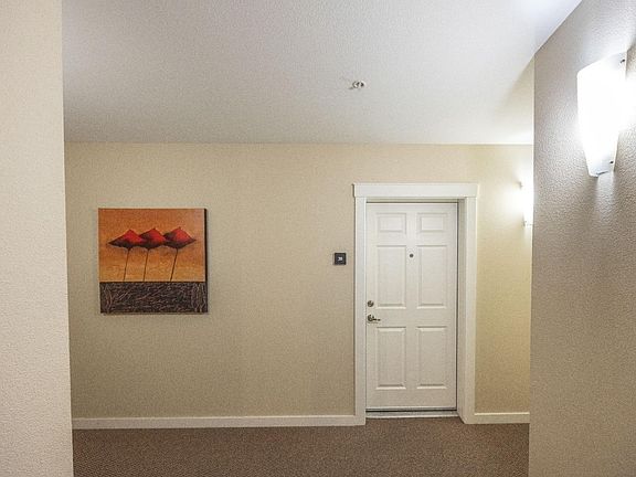 5th image of 810 7th Street #20