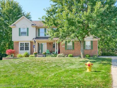 8380 Hunt Club Ct, Grand Blanc, MI, 48439