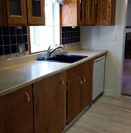 3rd image of 4221 Corinth Blvd