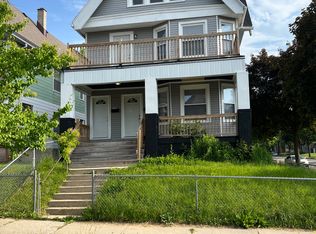 104 W Auer Ave, Milwaukee, WI 53212