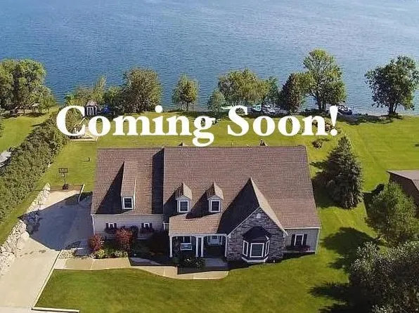 43166 S Paul Lake Dr Unit 102, Perham, MN 56573