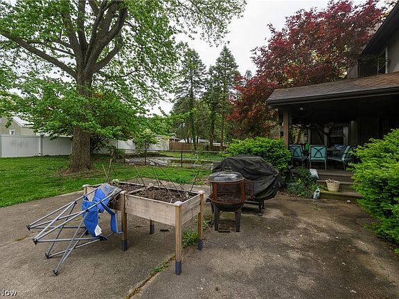 4th image of 1805 Heritage Cir