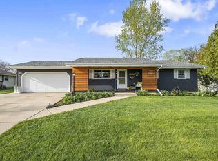 604 Johns St, Mount Horeb, WI 53572