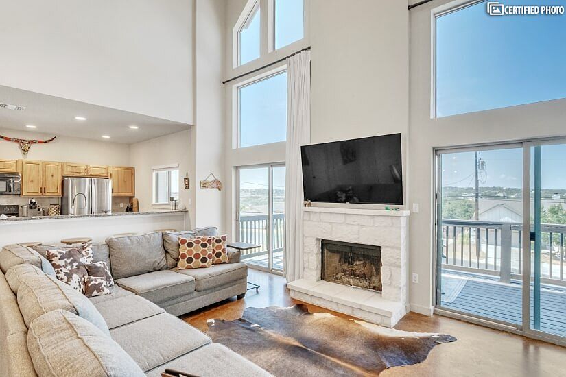 Fully Furnished Home rental in Dripping Springs TX