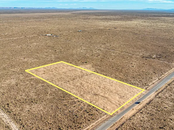 2024 Indian Trail Dr, El Paso, TX 79928