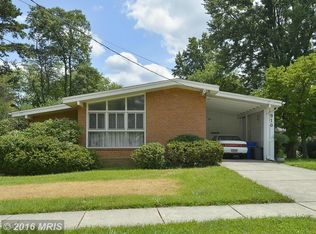 910 N Belgrade Rd, Silver Spring, MD 20902