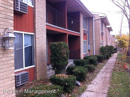 2nd image of 3411 S Chicago Ave