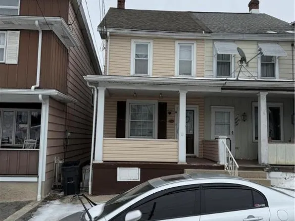 123 1st St, Coaldale, PA 18218