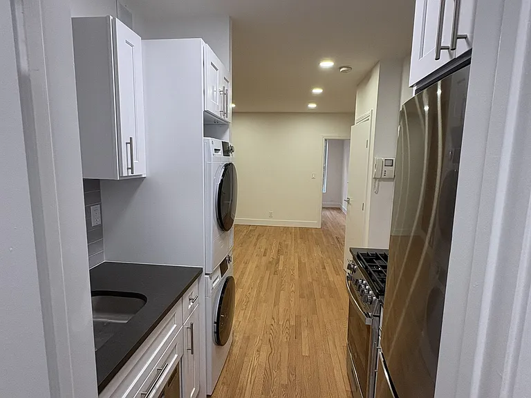 309 E 81st St #2RW — Photo 6