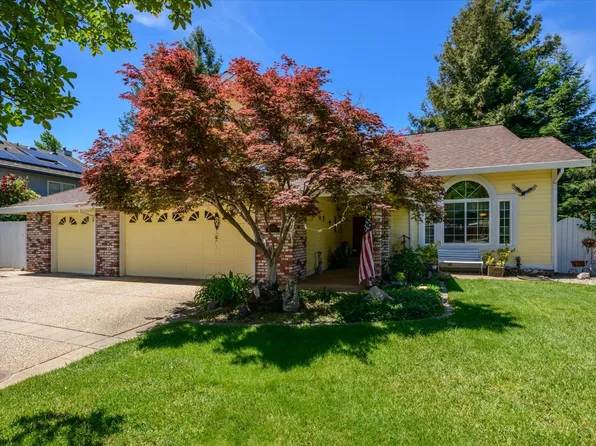 2806 Woodleigh Ln, Cameron Park, CA 95682