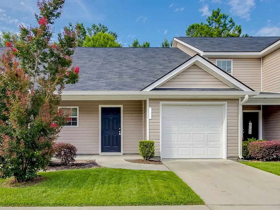 162 Barfield Way