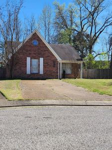 100 River Wood Cv, Oakland, TN, 38060