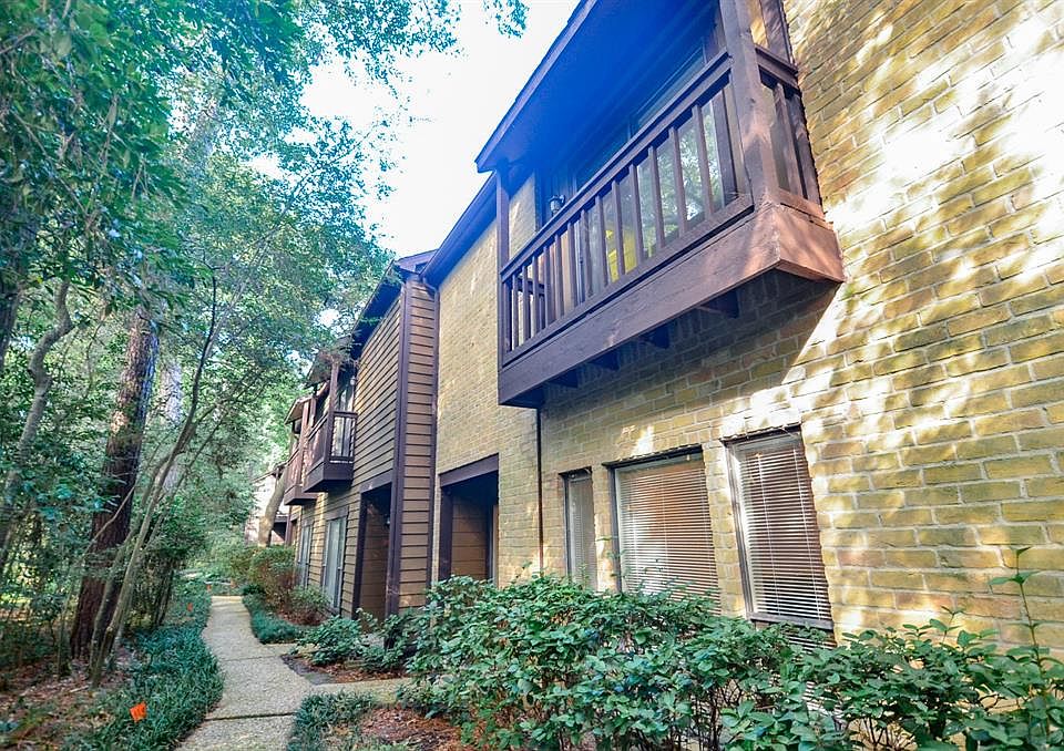 1st image of 11711 Memorial Dr APT 579