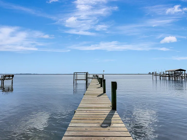 7501 S Indian River Dr — Photo 36