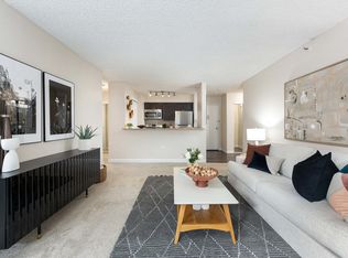 300 East 17th Apartments, Denver, CO 80203