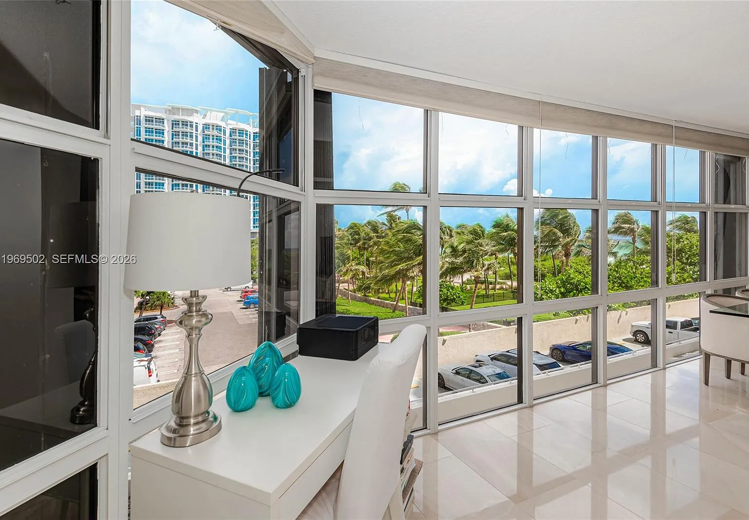 Mar Del Plata Condo — Photo 4