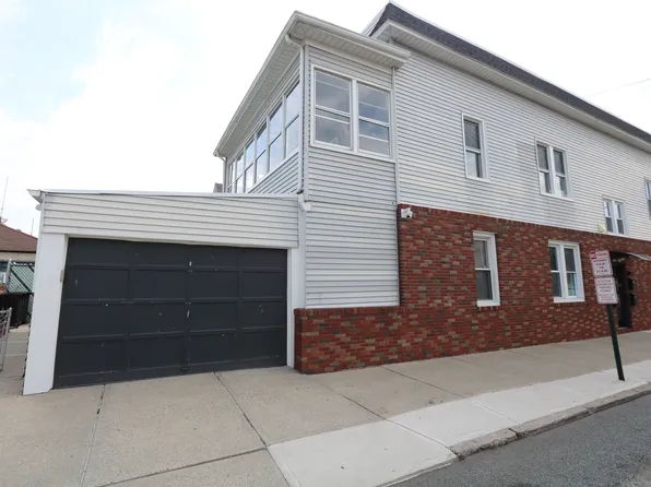 59 Locust Ave, Wallington, NJ