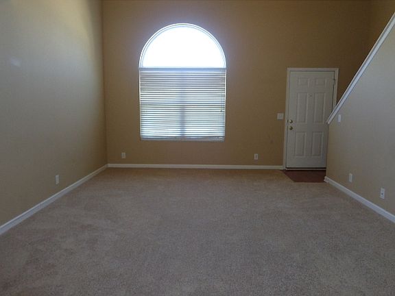 2nd image of 1747 Antebellum Dr