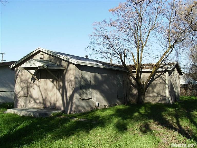 1st image of 2720 Odell Ave