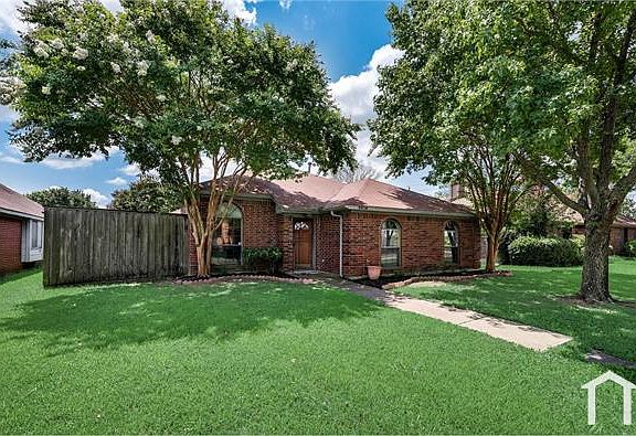 2nd image of 2616 Widgeon Way