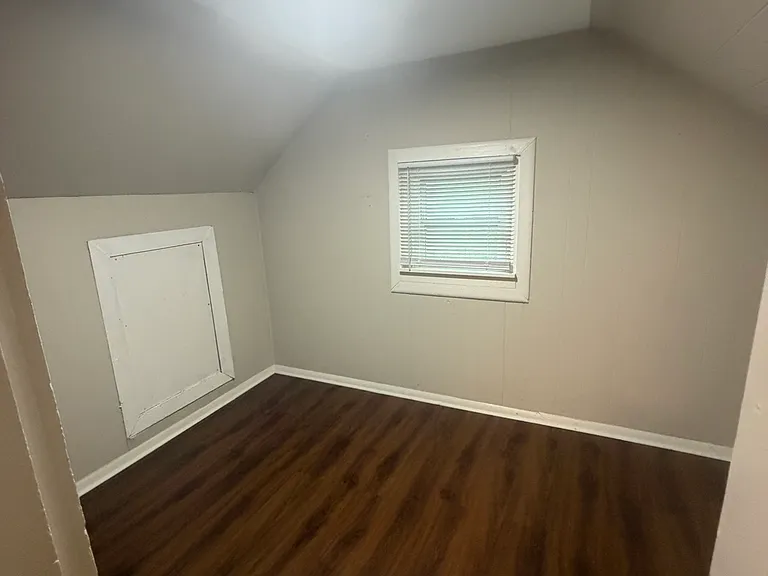 3719 Kahlert Ave #1 — Photo 10